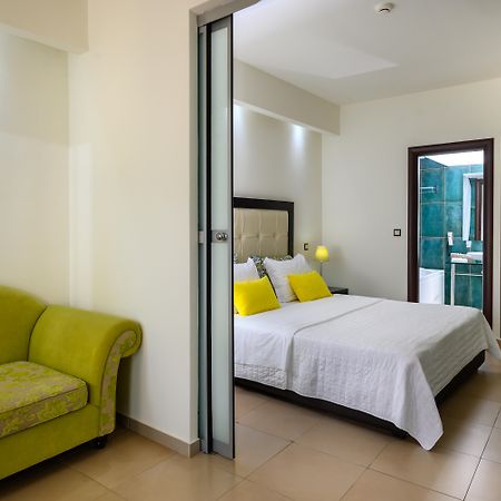 סיסי Angela Suites Boutique Hotel מראה חיצוני תמונה