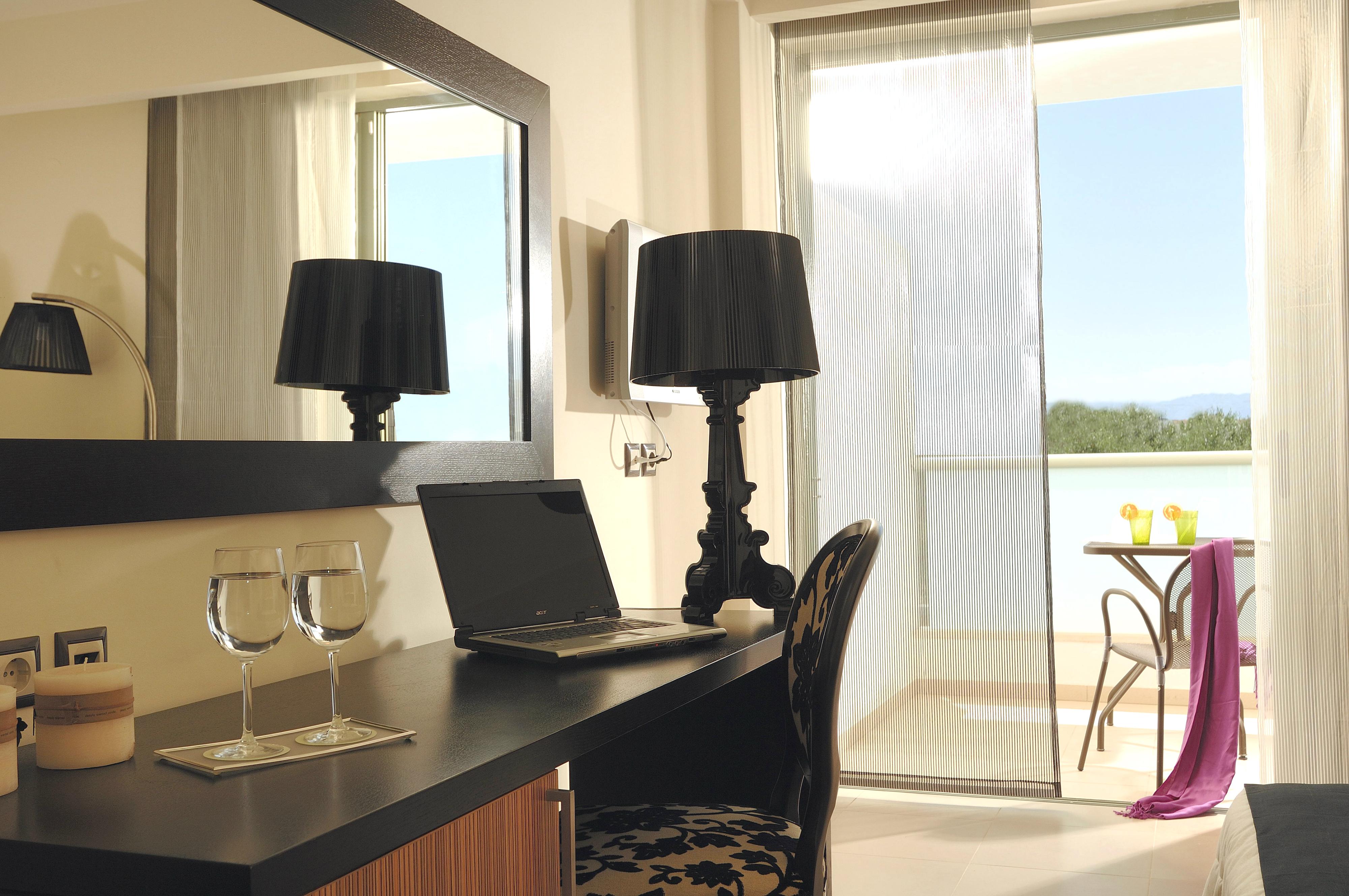 סיסי Angela Suites Boutique Hotel מראה חיצוני תמונה