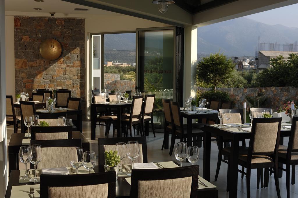 סיסי Angela Suites Boutique Hotel מראה חיצוני תמונה